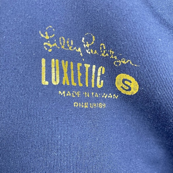 Lilly Pulitzer UPF 50+ Luxletic 24” Weekender Leggings - Picture 7 of 15